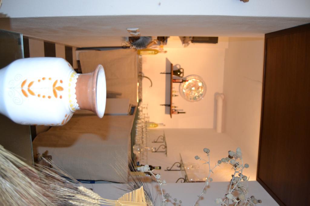 Su Cantaru Guesthouse Villanova Monteleone ภายนอก รูปภาพ